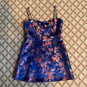 NWOT Realisation Par THE EMILIE in Shanghai Nights